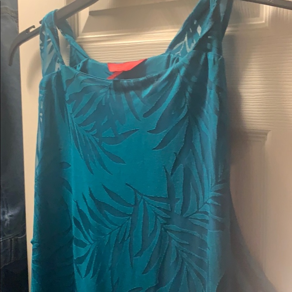 Very cute Jennifer Lopez dress